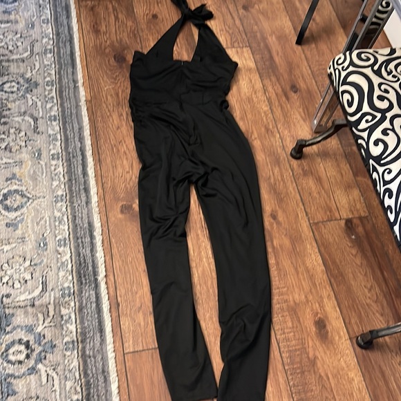 Jumpsuit - Picture 7 of 9